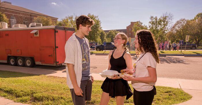 Food Trucks Roll onto Campus, Sept. 15